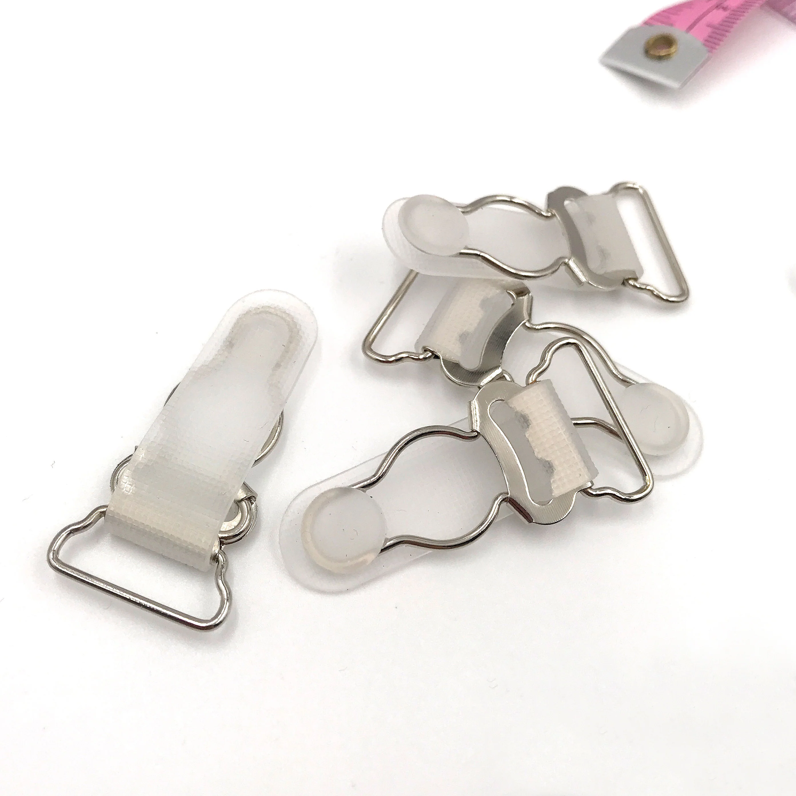 3/4" (20mm) Garter Clips for Lingerie in Clear/Silver or Black/Silver - Set of 4 - Image 6