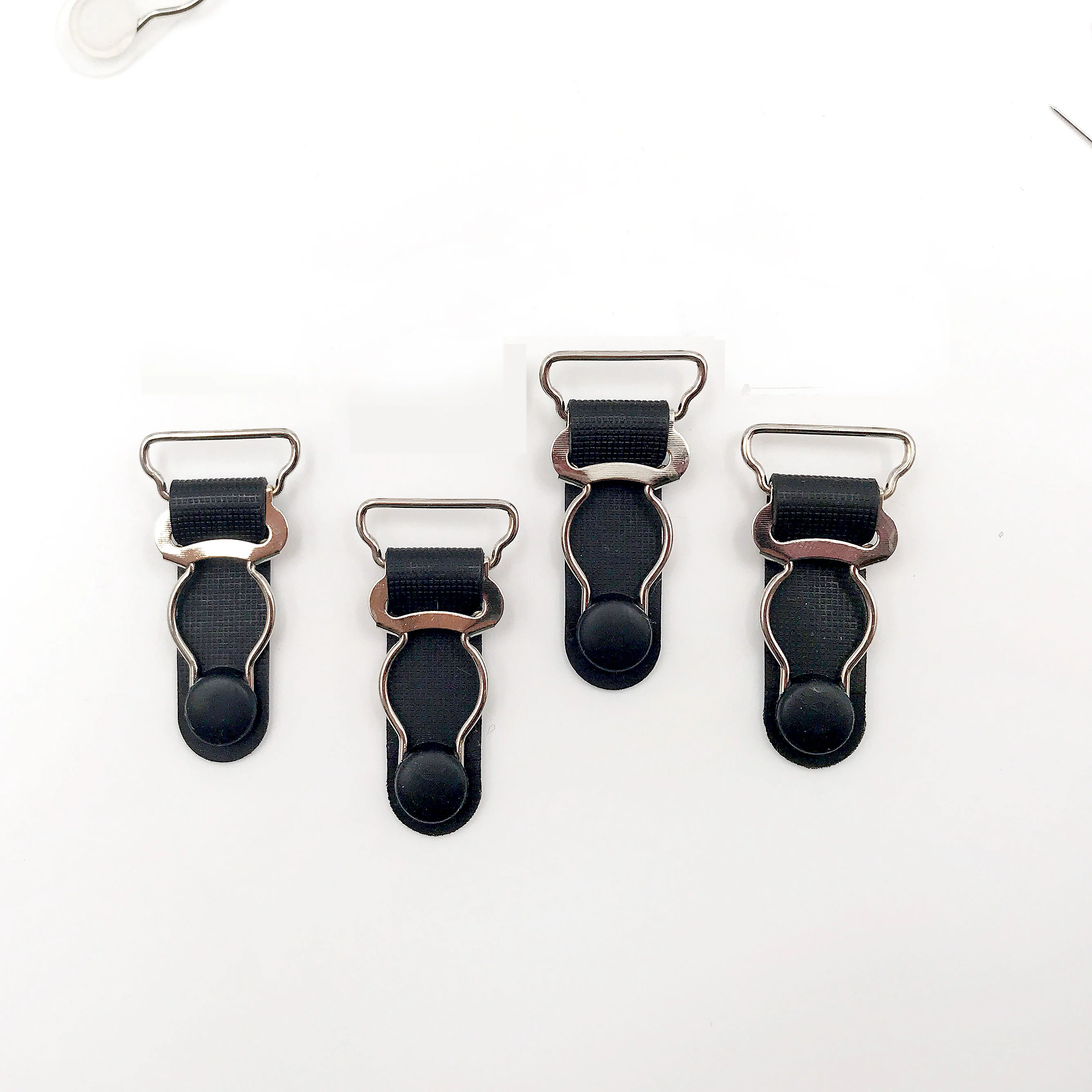 3/4" (20mm) Garter Clips for Lingerie in Clear/Silver or Black/Silver - Set of 4 - Image 8