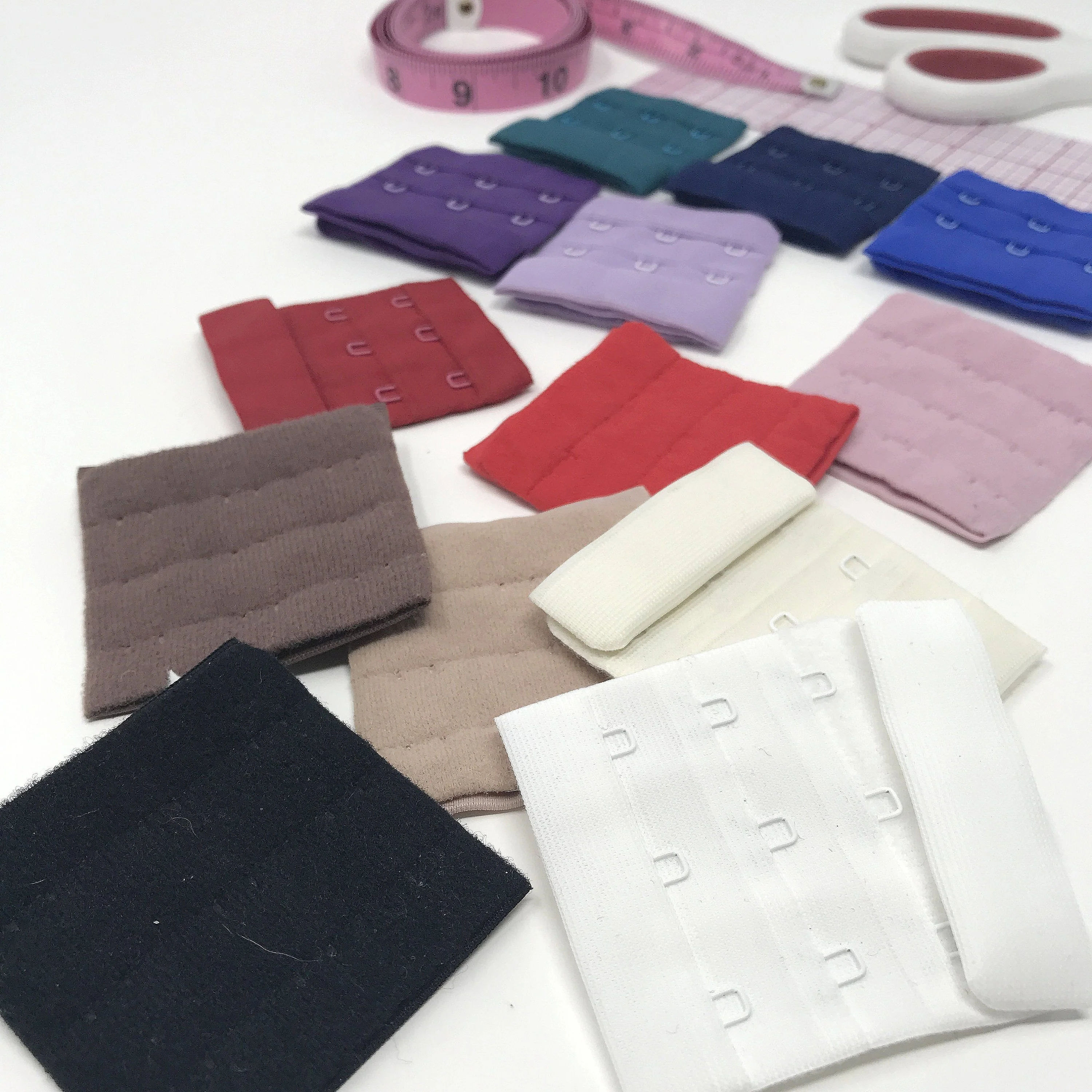 3 x 3 Row Hook and Eye, plush back - Image 3