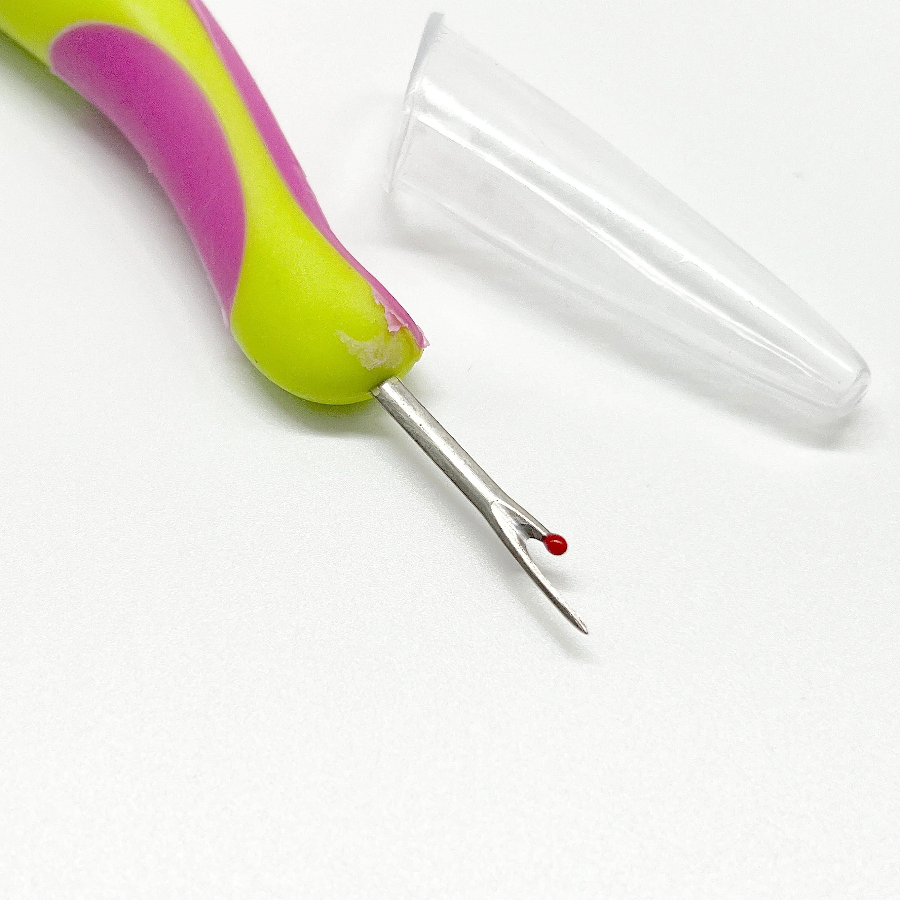 Colorful Easy Grip Silicone-Handled Seam Ripper with Cap - Image 3