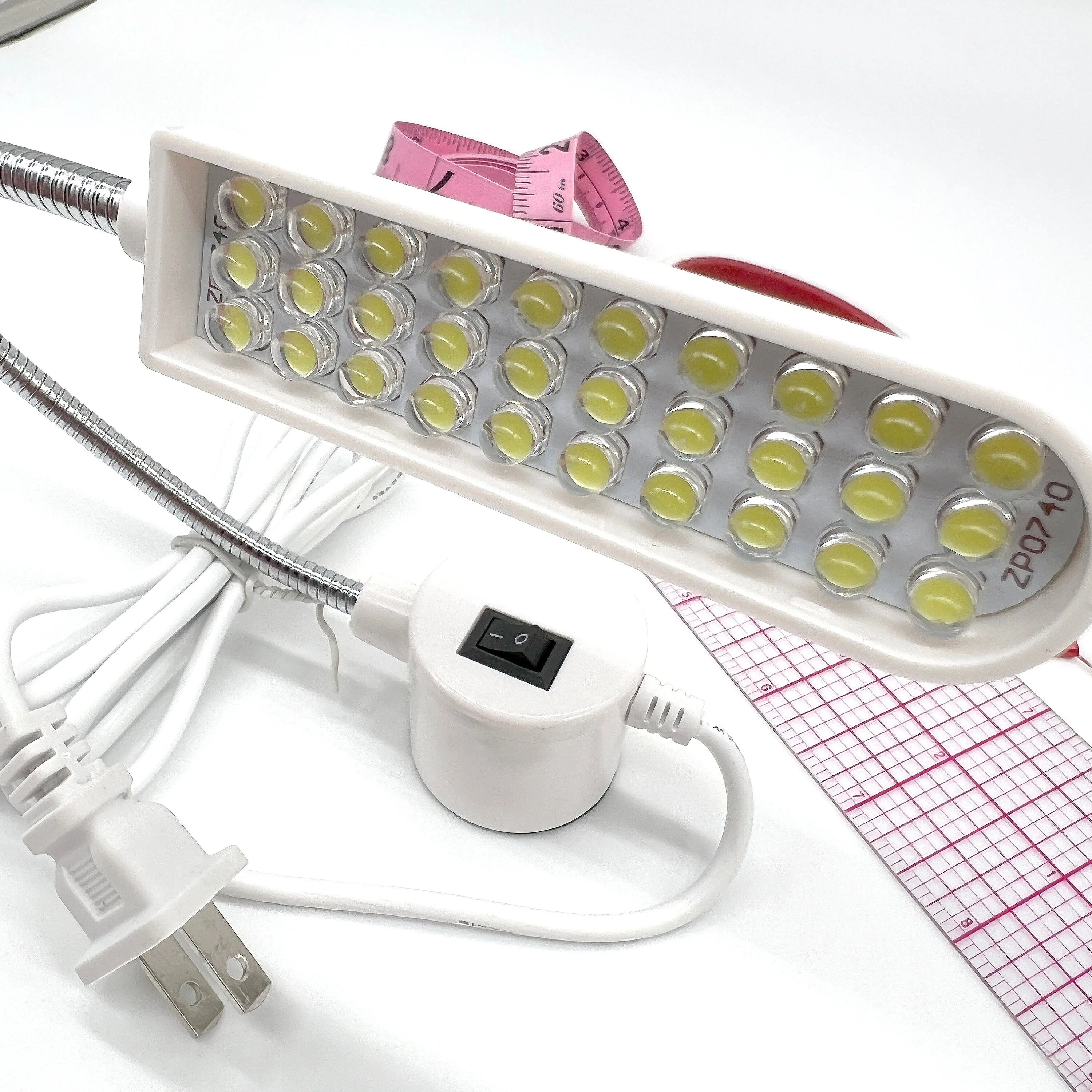 U.S. North America Plug Version- Powerful Magnetic Adjustable Sewing Machine 30 LED Light - Image 5