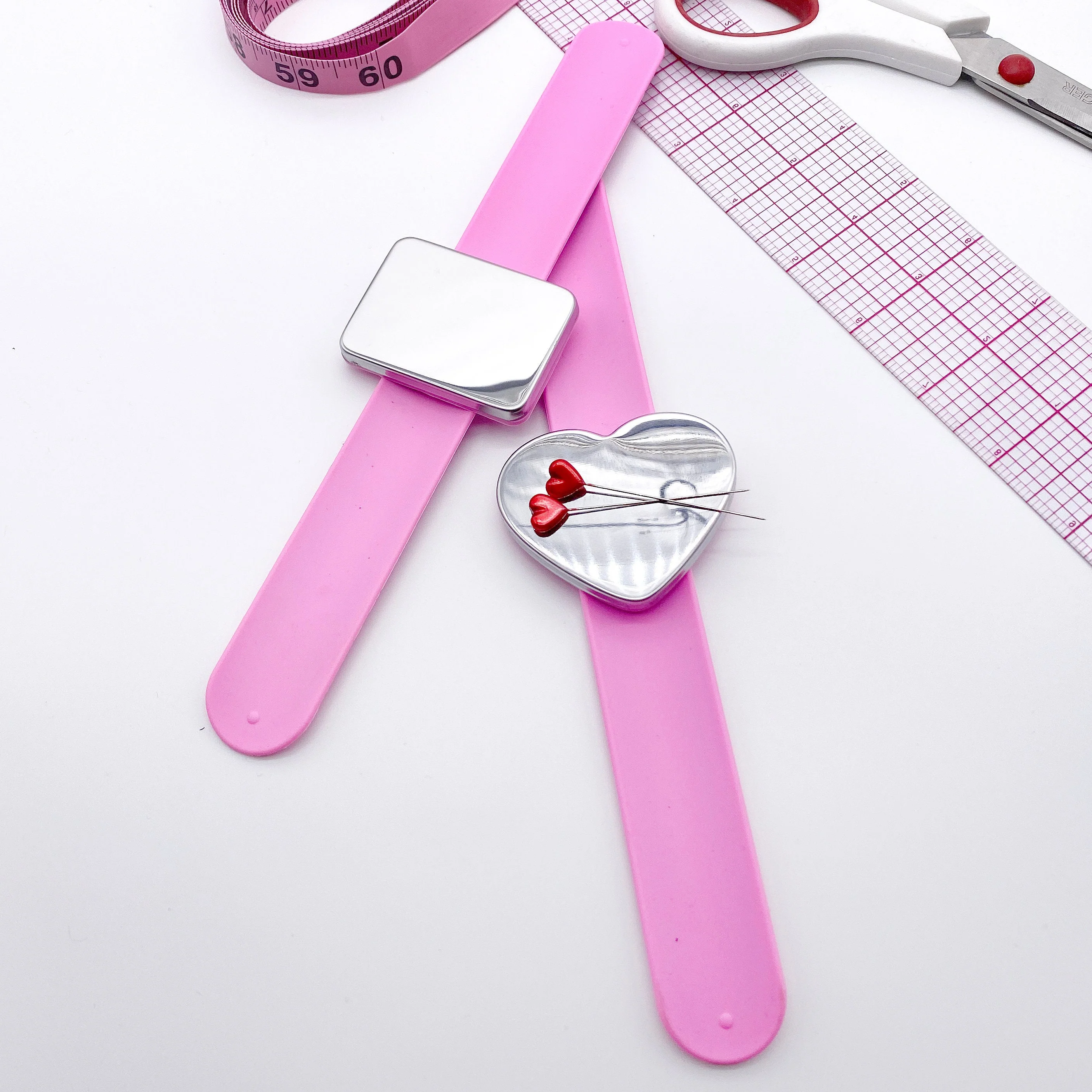 Silicone Magnetic Wrist Pincushion, Heart or Rectangular shaped– One Size Fits All! - Image 4