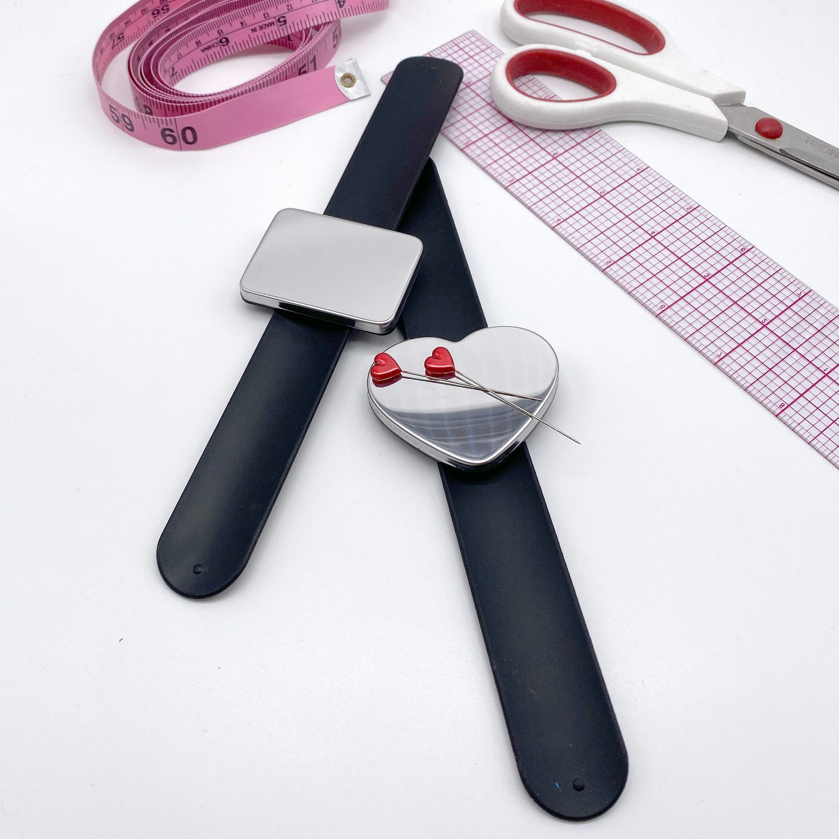 Silicone Magnetic Wrist Pincushion, Heart or Rectangular shaped– One Size Fits All! - Image 6