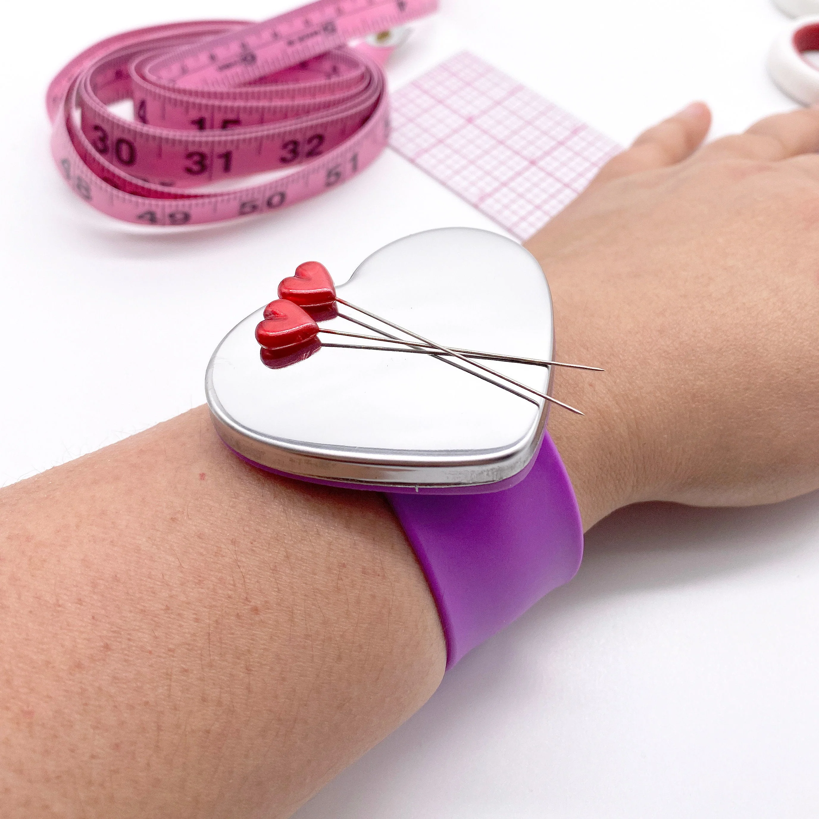 Silicone Magnetic Wrist Pincushion, Heart or Rectangular shaped– One Size Fits All! - Image 7